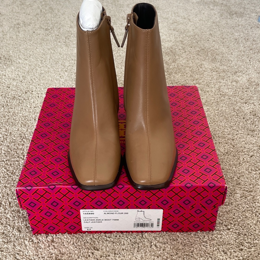Tory Burch Almond Flour 200 Ankle Boots 75MM CALF LEATHER